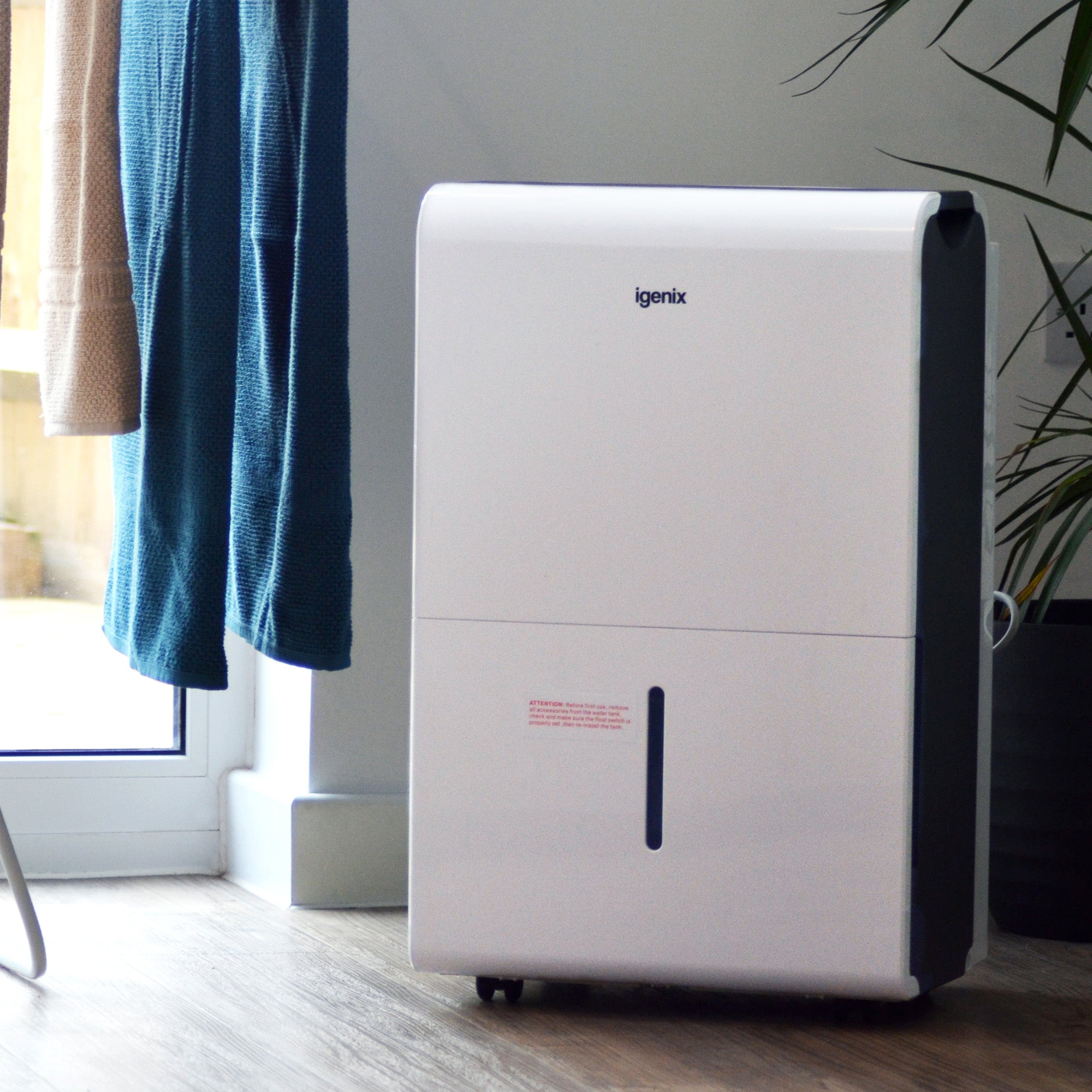 50 outlet Pint Dehumidifier